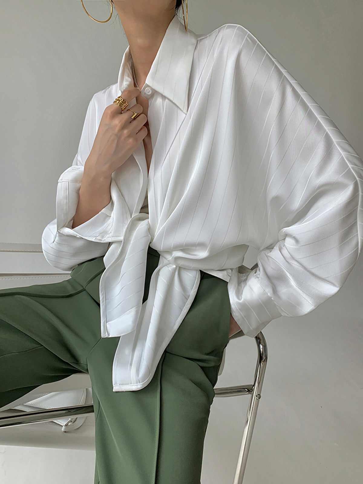 White / XL