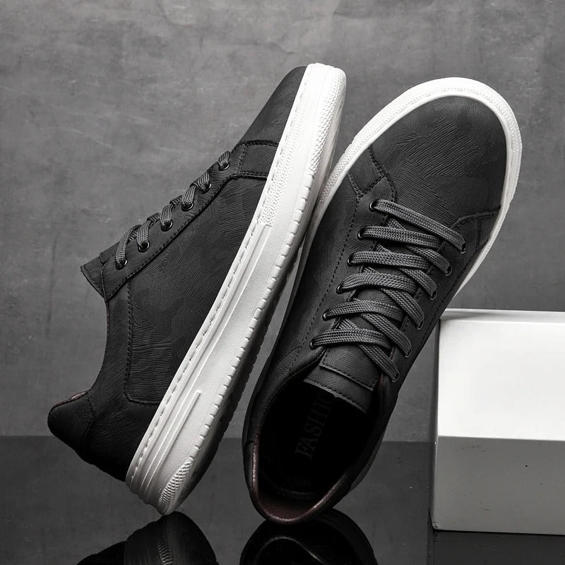 Black / 46